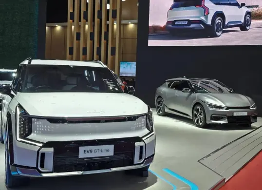 Ilustrasi mobil-mobil Kia yang ada di Indonesia. (Sumber: Kia)