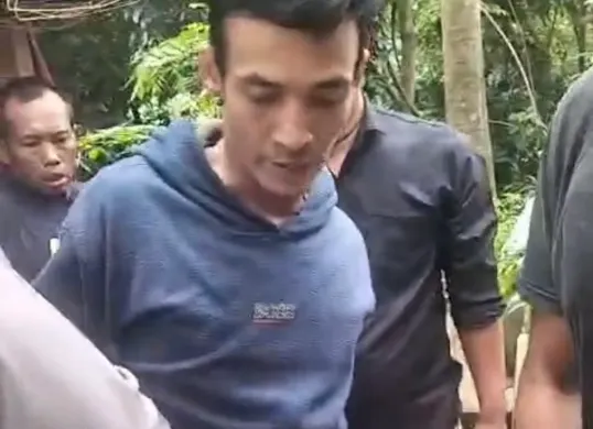 Pelaku residivis ditangkap polisi usai mencuri sepeda motor dengan modus berpura-pura menawarkan tabung gas murah kepada warga. (Sumber: Istimewa)