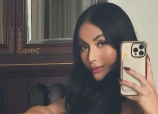 Profil dan perjalanan karir Denada Elizabet Anggia Ayu Tambunan (Sumber: Instagram/@denadaindonesia)