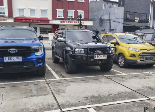 Ford berharap bisa menjangkau ribuan mobil yang belum terlayani bengkel resmi. (Sumber: Poskota/Erwan Hartawan)