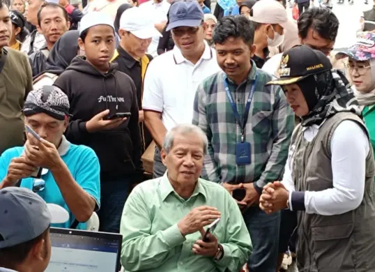 Pemkot Jakarta kampanye STOP TBC saat HBKB di kawasan Kembangan, Minggu, 10 Januari 2026. (Sumber: Istimewa)