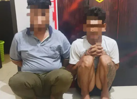 Dua anggota geng yang tawuran di Bogor diamankan polisi. (Sumber: Polsek Tajurhalang)