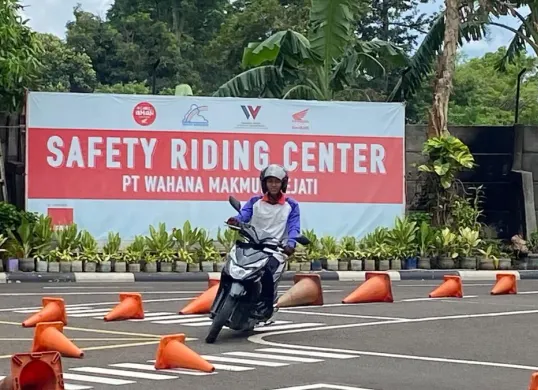 PT Wahana Makmur Sejati (WMS) catat 17.327 masyarakat teredukasi safety riding selama 2025. (Sumber: WMS)