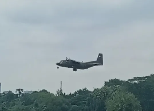 Pelaksanaan OMC pada hari ketiga sebagai upaya mitigasi dampak cuaca ekstrem dan potensi bencana hidrometeorologi di wilayah DKI Jakarta dan sekitarnya. (Sumber: Istimewa)