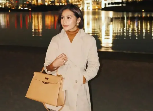 Aktris sekaligus produser ternama Prilly Latuconsina resmi mengundurkan diri dari Sinemaku Pictures. (Sumber: Instagram/@prillylatuconsina96)