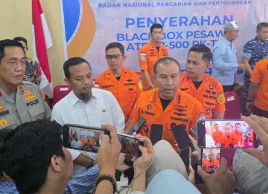 Kepala Basarnas, Marsekal Madya TNI Mohammad Syafii saat memberikan keterangan tentang evakuasi korban pesawat ATR 42-500, Kamis, 22 Januari 2026. (Sumber: Dok. Basarnas)