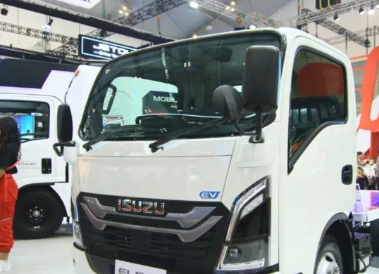 Isuzu menghadirkan program servis awal 2026 melalui aplikasi MyIsuzuID. (Sumber: Dok. Isuzu)