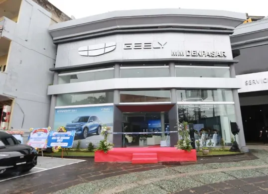 Geely Auto Indonesia meresmikan dealer mobil pertamanya di wilayah Denpasar, Bali. (Sumber: Dok. Geely)