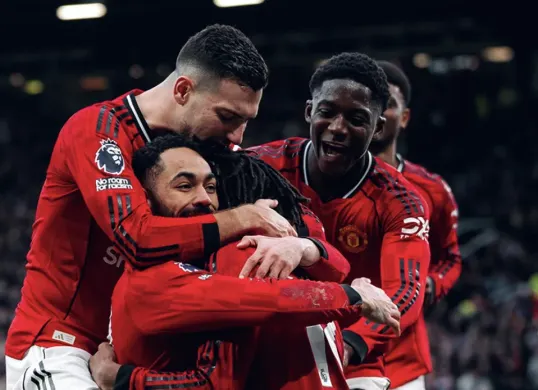 Pemain Arsenal dan Manchester United bersiap menghadapi duel klasik Premier League di Stadion Emirates, Minggu, 25 Januari 2026 (Sumber: Instagram/@manutd)