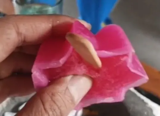 Ilustrasi es gabus yang dikabarkan dibuat menggunakan bahan berbahaya. (Sumber: Istimewa)