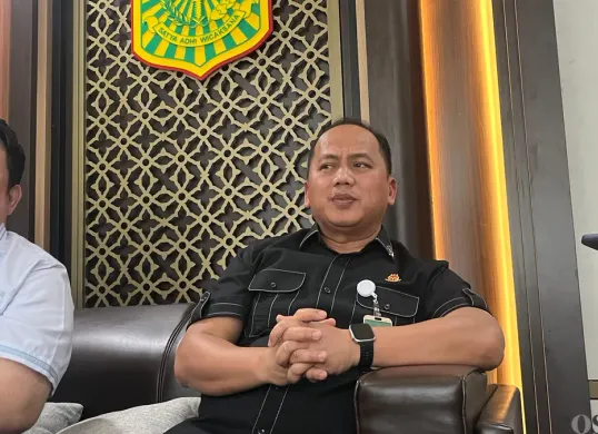 Kepala Pusat Penerangan Hukum Kejaksaan Agung, Anang Supriatna, saat ditemui di Kejagung, Jakarta Selatan, Rabu, 28 Januari 2026. (Sumber: Poskota/Ali Mansur)