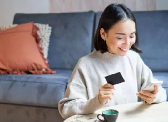 Fenomena Paylater di Kalangan Gen Z: Kemudahan, Risiko, dan Strategi Finansial Sehat (Sumber: Pinterest)