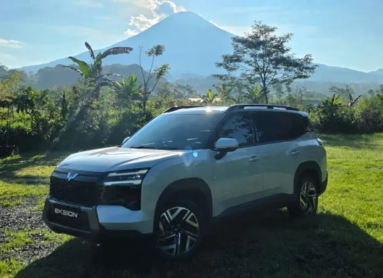 Wuling Eksion PHEV menyelesaikan media drive Jakarta-Yogyakarta sejauh 627 kilometer (Sumber: Wuling Motors)