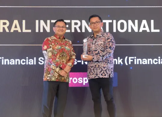 PT Federal International Finance (FIFGROUP) penghargaan dalam ajang Indonesia Regulatory Compliance Awards (IRCA) 2026. (Sumber: FIFGROUP)