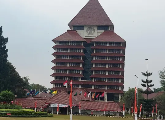 Kantor Rektorat Universitas Indonesia Depok. (Sumber: Poskota/Angga Pahlevi)