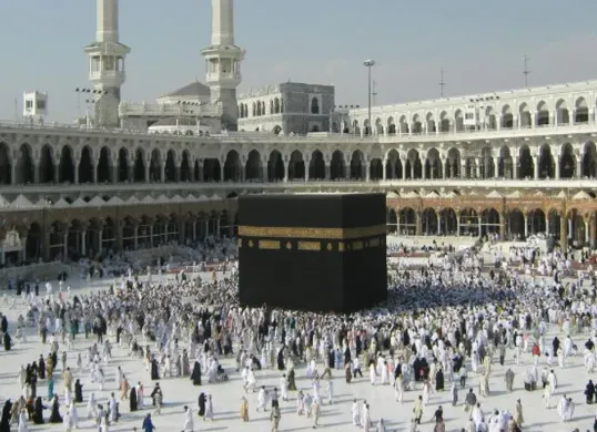 Ilustrasi. Pemerintah Arab Saudi menetapkan jadwal akhir Umrah 2026 mulai penerbitan visa hingga kepulangan jamaah. (Sumber: Pexels/Mustafa Fathy)