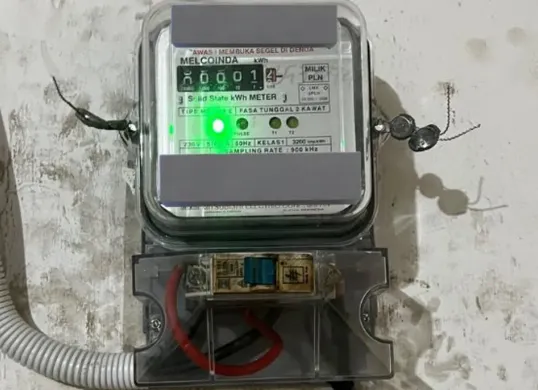 Ilustrasi. Promo diskon token listrik PLN Maret 2026 tersedia di berbagai marketplace. (Sumber: X/@brosalind)