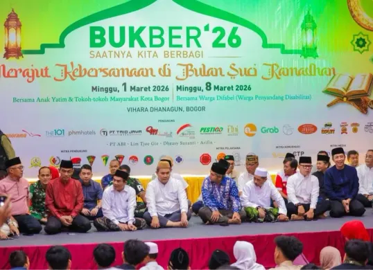 Pemkot Bogor bersama Panitia BSF CGM  buka bersama di pelataran Vihara Dhanagun, Jalan Surya Kencana, Kota Bogor. (Sumber: Dok. Pemkot Bogor)