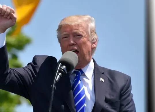 Presiden AS, Donald Trump murka terhadap Inggris dan Spanyol atas penolakan dukungan dalam penggunaan pangkalan militer selama operasi gabungan ke Iran. (Sumber: Pixabay/geralt)