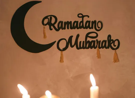 Ilustrasi - Jadwal imsakiyah dan buka puasa Kota Bandung dan sekitarnya hari ini, 7 Maret 2026. (Sumber: Pexels/Thridman)