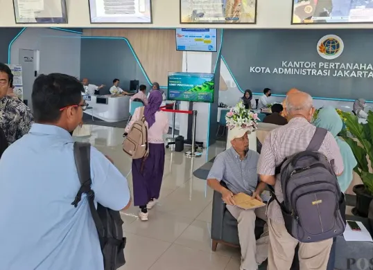 Suasana Kantor ATR/BPN Jakarta Selatan di Tanjung Barat, Jagakarsa, Selasa, 10 Maret 2026. (Sumber: Poskota/Angga Pahlevi)