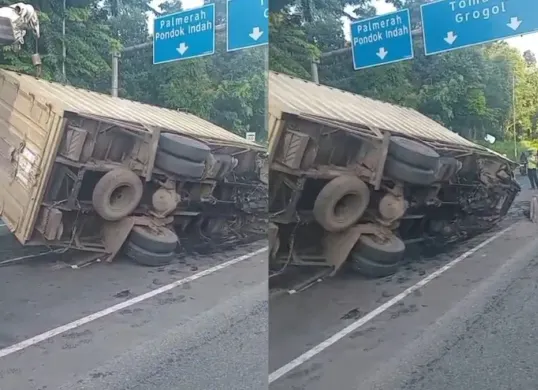 Kecelakaan tunggal, mobil truk terguling di Jalan Gatot Subroto arah barat, dekat pintu gerbang Gedung DPR, Jakarta Pusat, Kamis, 12 Maret 2026. (Sumber: Dok. Ditlantas Polda Metro Jaya)