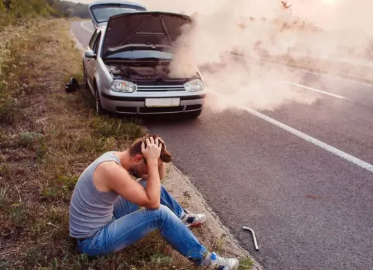 Ilustrasi. cara mengatasi mobil overheat saat mudik lebaran. (Sumber: Pinterest)