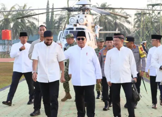 Presiden Prabowo Subianto mengunjungi  Aceh Tamiang, Aceh saat Idulfitri. (Sumber: Istimewa)