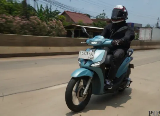 Piaggio Liberty S 125 diuji perjalanan Jakarta-Semarang pulang pergi sejauh 1.000 km. (Sumber: Poskota/Dimas Prasettyo)