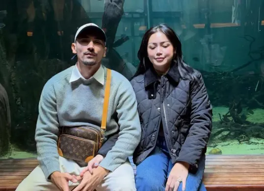 Istri dari Vincent Verhaag, Jessica Iskandar alias Jedar sempat menjadi perhatian publik setelah ia dikabarkan harus menjalani perawatan di rumah sakit. (Sumber: Instagram/@inijedar)