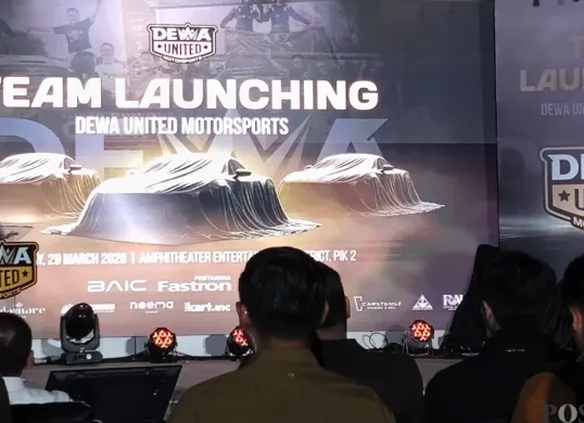 Dewa United Motorsports memperkenalkan pembalap dan armada baru untuk musim 2026. (Sumber: Poskota/ Erwan Hartawan)