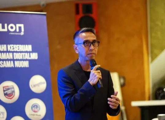 CEO Nuon Aris Sudewo memberikan sambutan dalam agenda Nuon Media Update 2026. (Sumber: Istimewa)