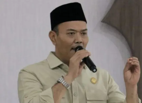 Kepala Kantor Kemenag Kabupaten Bogor, Raden Enjat Mujiat membantah pihaknya melakukan penyelewengan dana UPZ. (Sumber: Istimewa)
