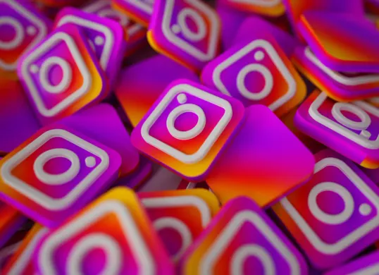 Pengguna Instagram dalam beberapa hari terakhir dibuat panik setelah jumlah followers atau pengikut di akun mereka mendadak turun drastis tanpa penyebab yang jelas. (Sumber: Magnific/natanaelginting)