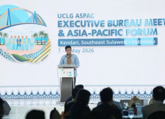 Wakil Menteri Dalam Negeri (Wamendagri) Akhmad Wiyagus dalam acara UCLG ASPAC Executive Bureau Meeting and Asia-Pacific Forum di Phinisi Ballroom Hotel Claro, Kota Kendari, Sulawesi Tenggara (Sultra), Jumat, 8 Mei 2026. (Sumber: Puspen Kemendagri)
