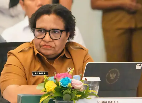 Wamendagri, Ribka Haluk menegaskan Dana Otsus Papua maupun keterlambatan penyaluran dari pemerintah pusat kepada daerah di Papua tidak dipotong. (Sumber: Dok. Kemendagri)