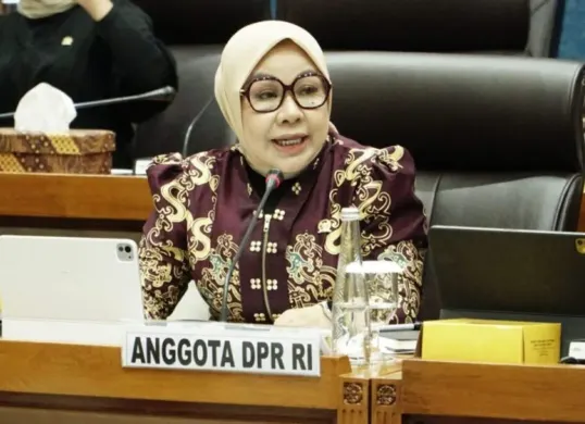 Anggota Komisi VII DPR RI, Rahmawati Zainal Paliwang, yang tengah menjadi sorotan usai melontarkan usulan pembangunan bioskop desa dengan menggunakan dana Anggaran Pendapatan dan Belanja Negara (APBN). (Sumber: Dok.Gerindra)