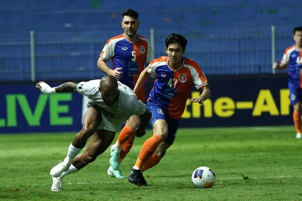 Persib Bandung saat hadapi Port FC di matchday 5 Grup F AFC Champions League Two musim 2024-25. (Sumber: persib.co.id)