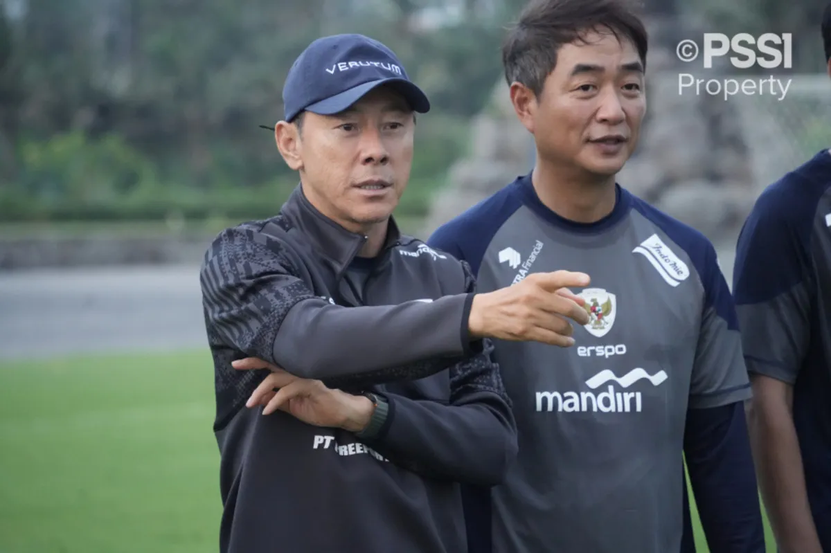 Pelatih Timnas Indonesia, Shin Tae-yong resmi pulangkan tiga pemain dari TC untuk mempersiapkan turnamen Piala AFF 2024. (Sumber: pssi.org)