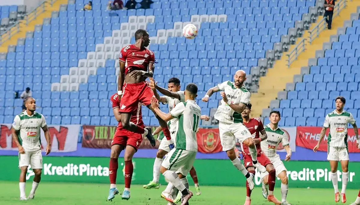 Laga PSM Makassar vs PSS Sleman di pekan 14 Liga 1 2024-25. (Sumber: Instagram @psm_makassar)