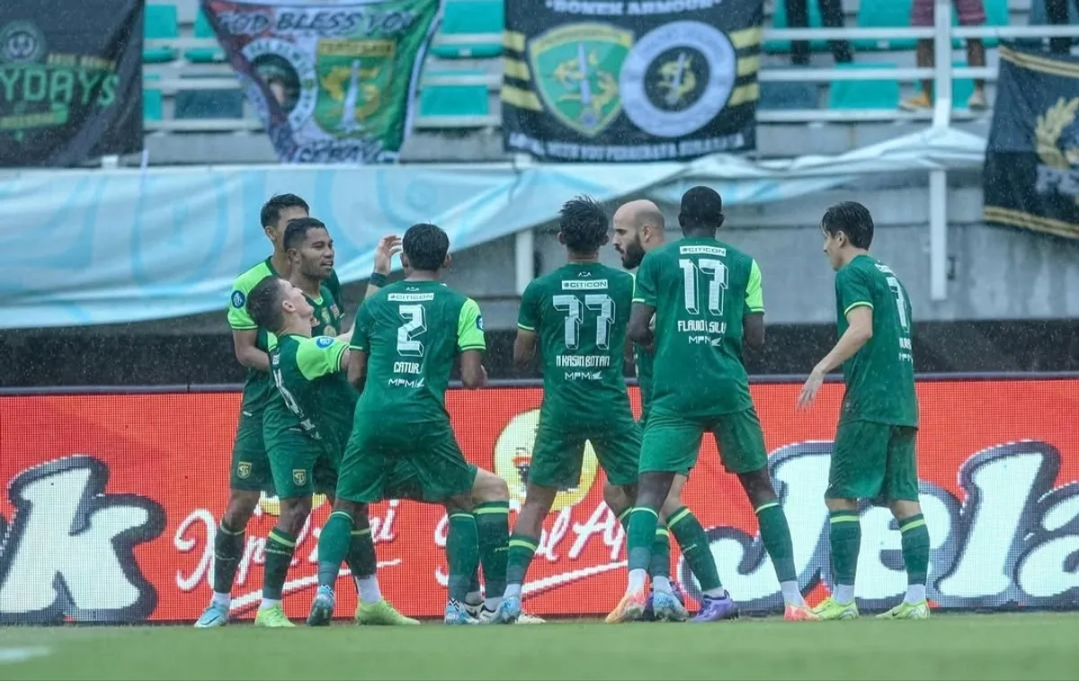 Skuad Persebaya Surabaya. (Sumber:  | Foto: Instagram/@officialpersebaya)