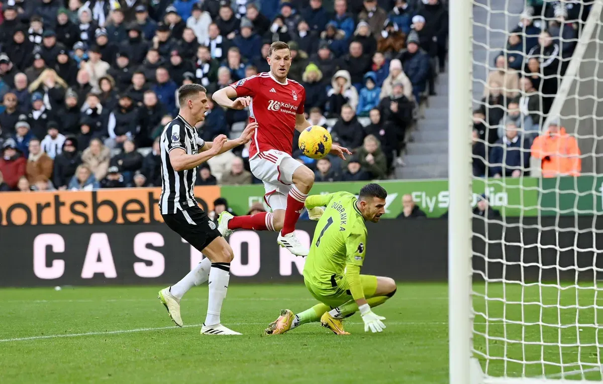 Chris Wood, pemain terakhir yang menciptakan hattrick di laga Boxing Day Liga Inggris. (Sumber: X/@premierleague)