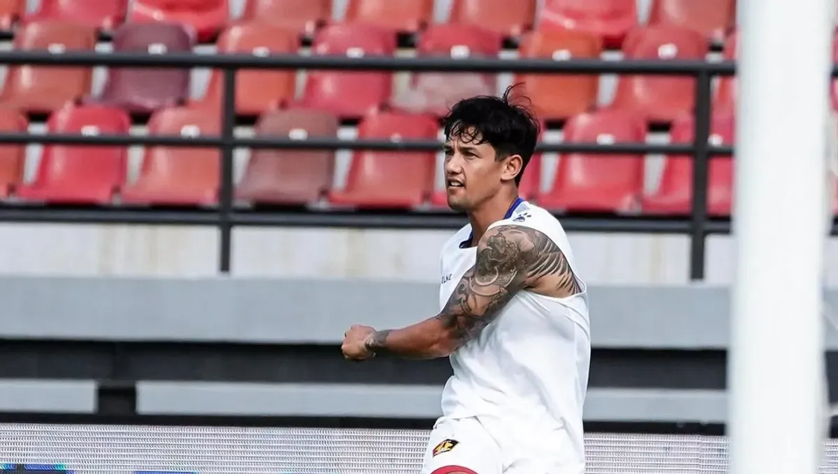 Irfan Bachdim, mantan pemain Timnas Indonesia yang masih tak memiliki klub. (Sumber: Instagram/@irfanbachdim)
