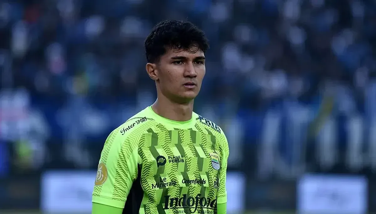 Penjaga gawang Persib, Kevin Mendoza. (Sumber:  | Foto: persib.co.id)