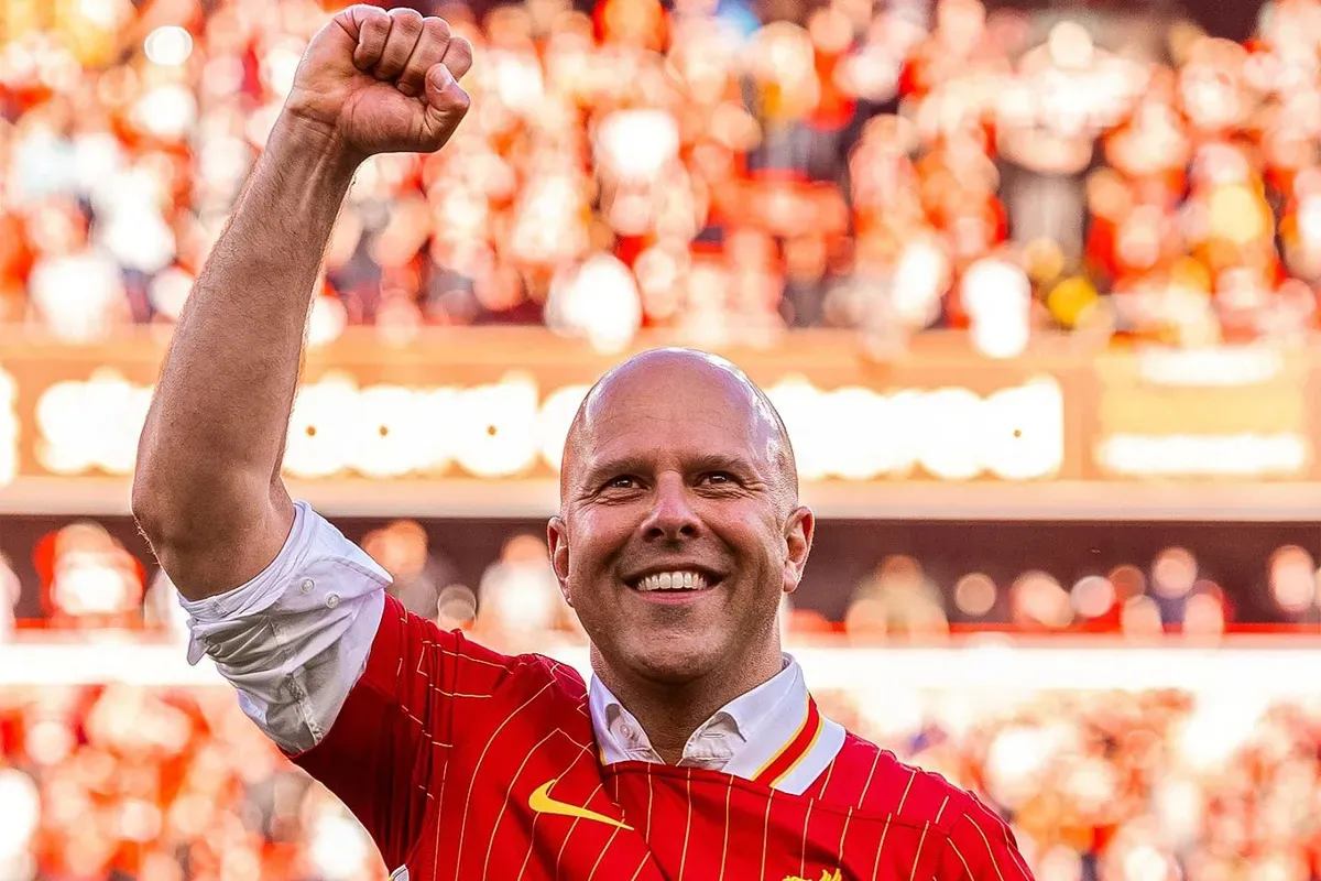 Arne Slot. (Sumber: Instagram @liverpoolfc)