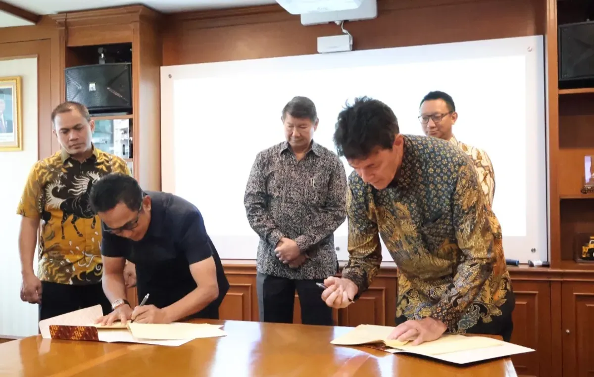 Walikota Balipapan Rhmad Mas'ud MoU dengan Arsari Group mendukunh penyediaan air bersih di Balikpapan, Kalimantan Timur. (Sumber: Dok. Arsari Group)