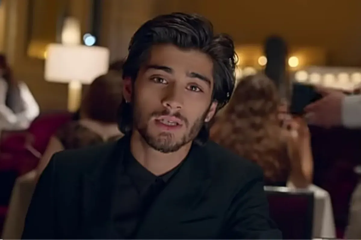 Lirik lagu Night Changes dari One Direction. (Sumber: YouTube/One Direction)