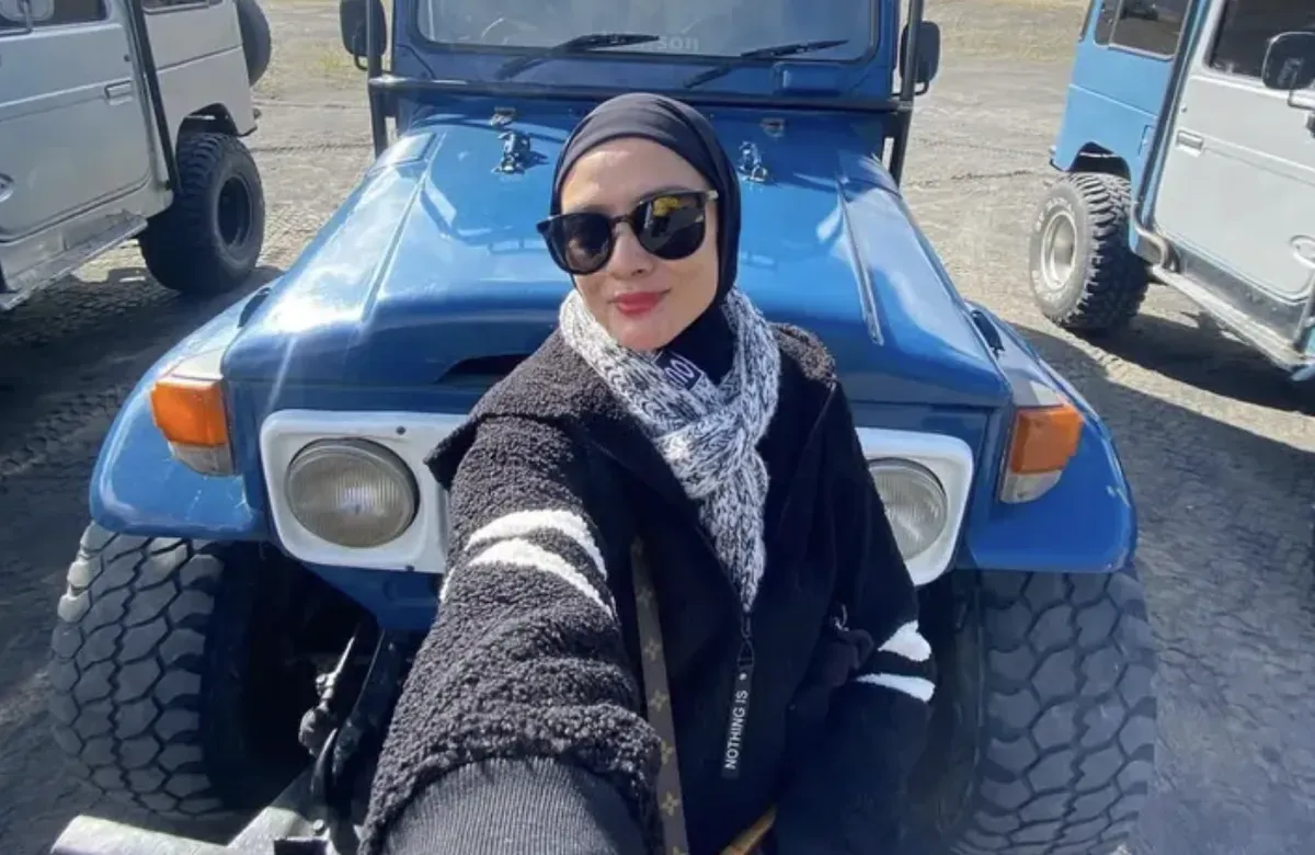 Lolos Akmil 2025, Ini Profil Dhofin Maula dan Ibunya Ade Maya yang Dulu Bersinar di Dunia Voli (Sumber: Instagram/@mayamaula09)