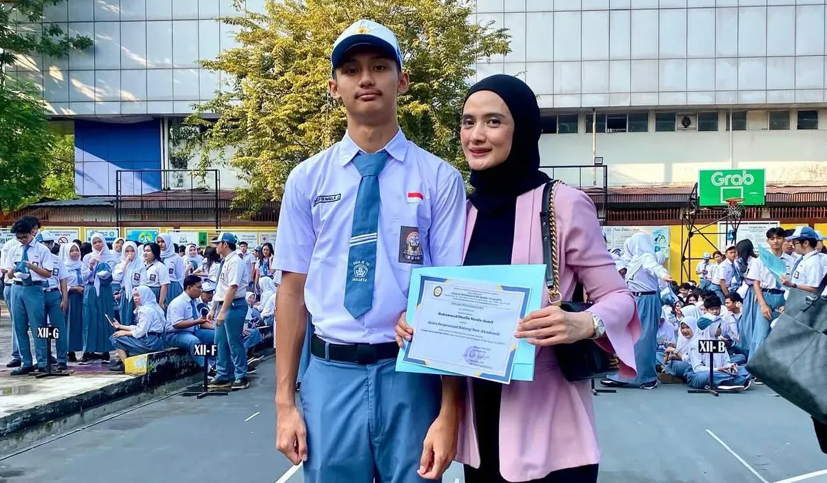 Anak dari Ibnu Jamil dan mantan istrinya, Ade Maya Dhofin Maula Jamil. (Sumber: Instagram@mayamaula9)