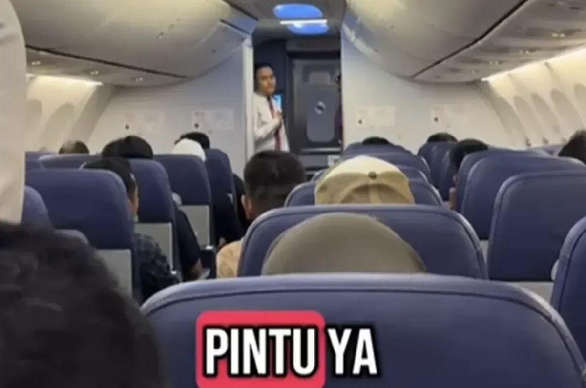 Identitas Penumpang Lion Air Teriak Ada Bom Mulai Terungkap, Maskapai Angkat Bicara soal Insiden Menggemparkan (Sumber: Instagram/@halogadingserpong)